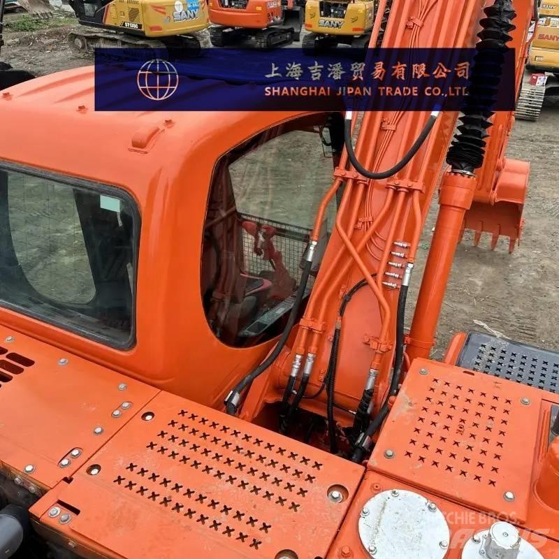 Doosan DX 150 Kāpurķēžu ekskavatori