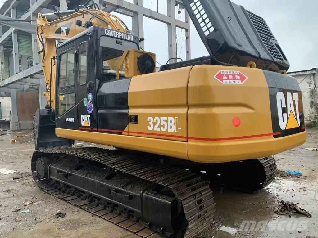 CAT 325 B Kāpurķēžu ekskavatori