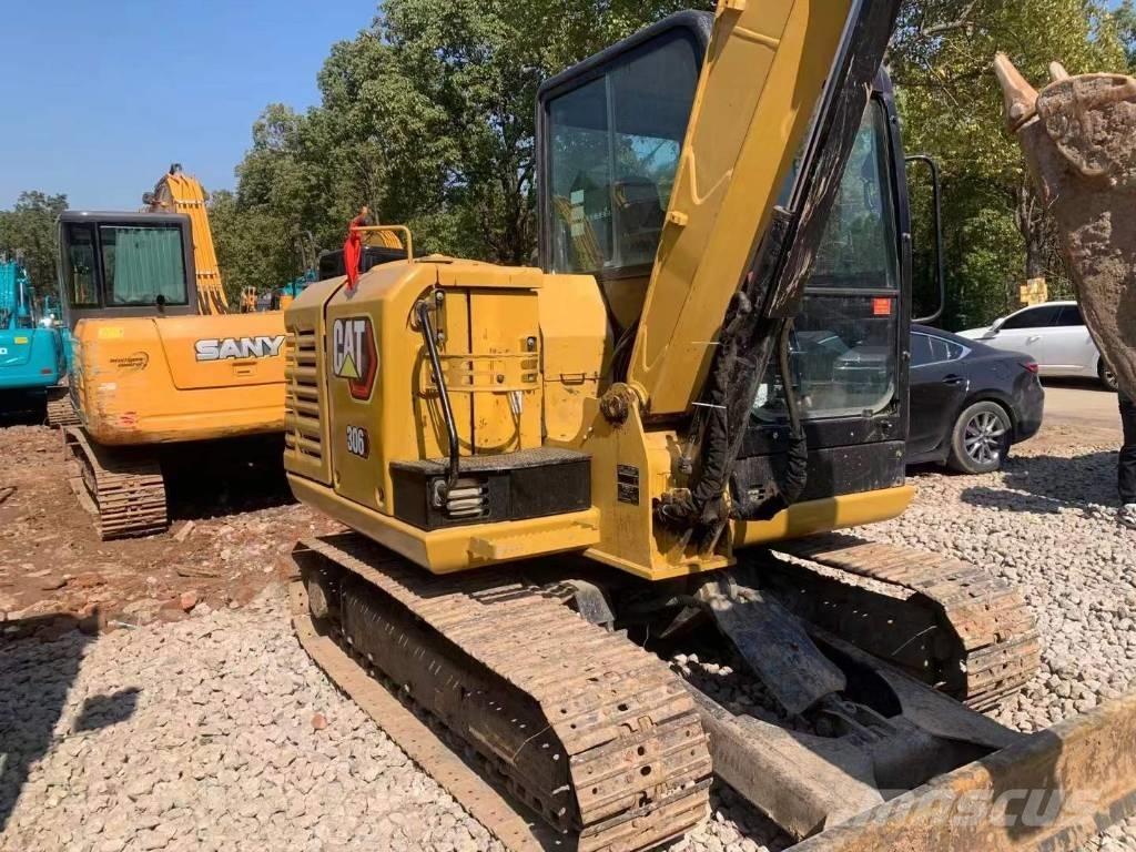 CAT 306 Kāpurķēžu ekskavatori