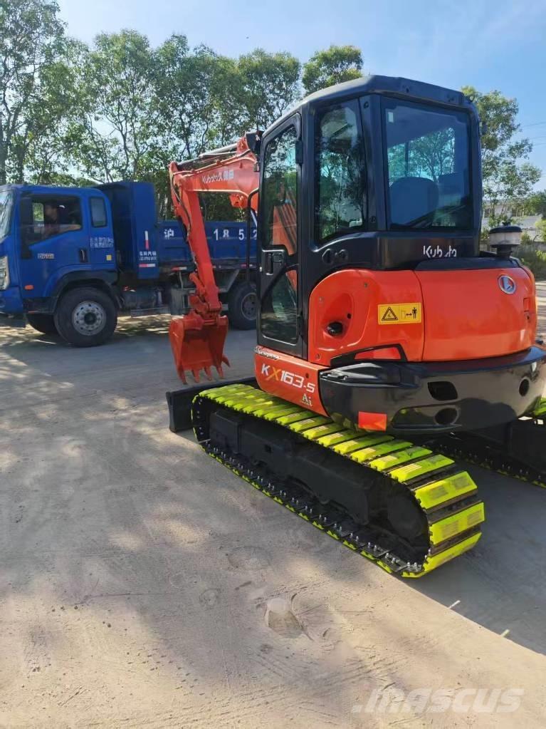 Kubota 163-5 Kāpurķēžu ekskavatori