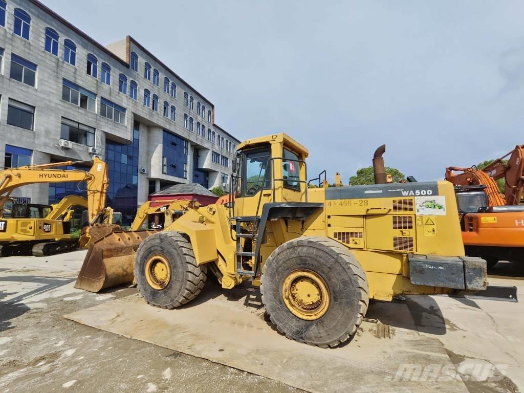 Komatsu WA 500 Iekrāvēji uz riteņiem