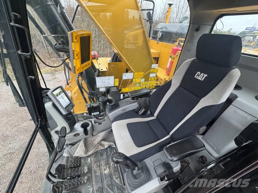 CAT 325 Kāpurķēžu ekskavatori
