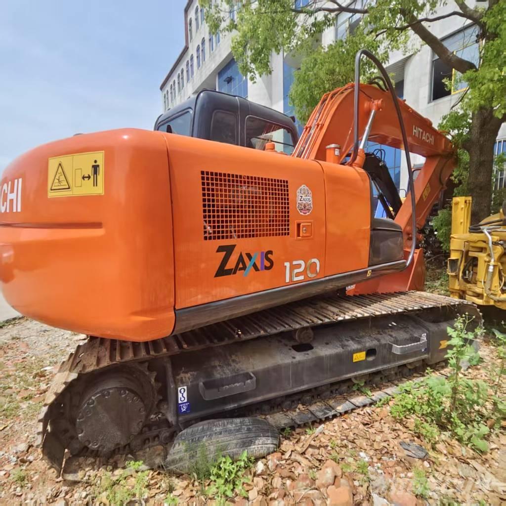 Hitachi ZX 120 Kāpurķēžu ekskavatori
