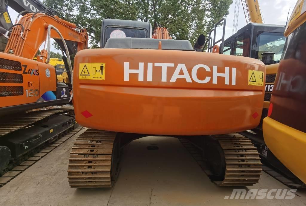 Hitachi ZX 120 Kāpurķēžu ekskavatori
