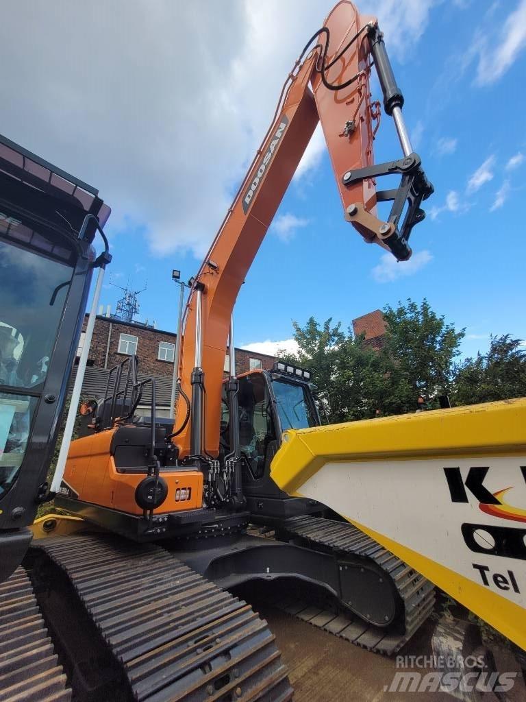 Doosan DX 210 LC-7 Kāpurķēžu ekskavatori