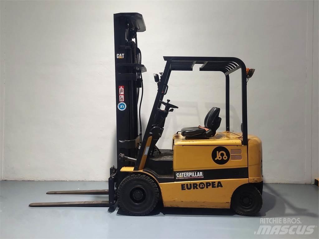 CAT EP25K PAC Elektriskie iekrāvēji