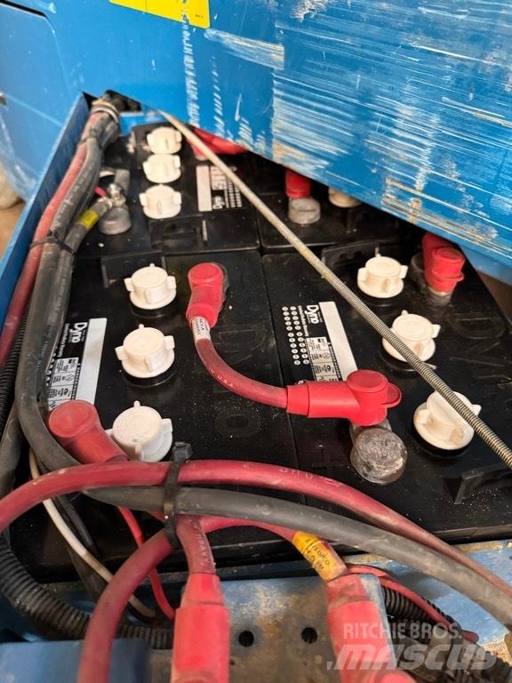 Genie GS 3246 Šķerveida pacēlāji
