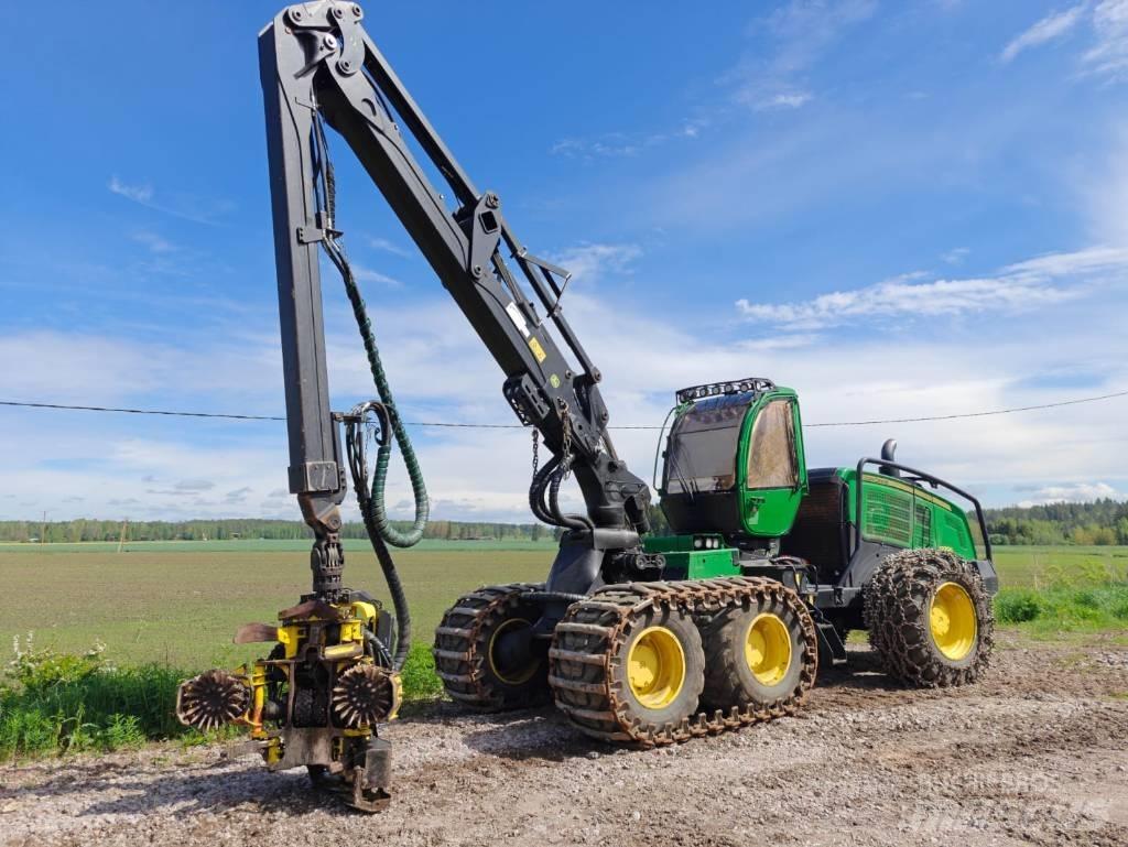 John Deere 1270 G Harvesteri