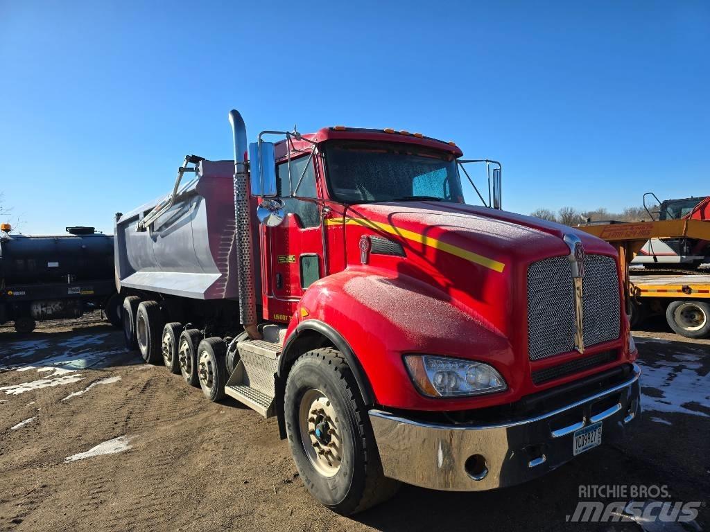 Kenworth T 440 Pašizgāzējs