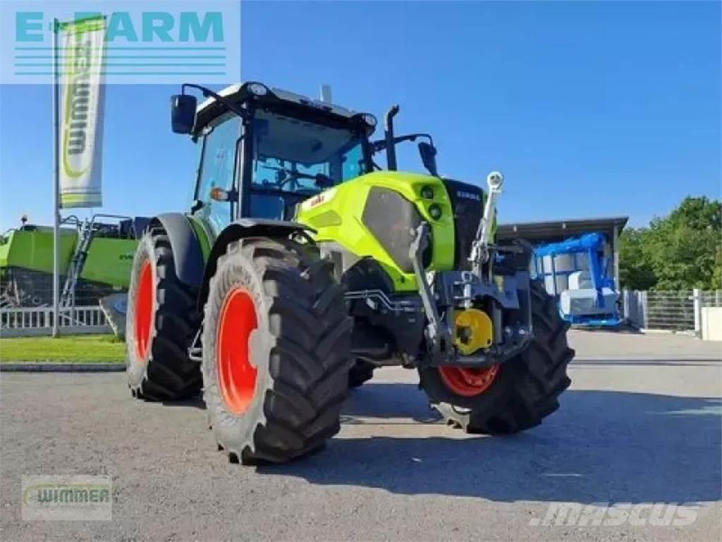 CLAAS axos 240 Traktori