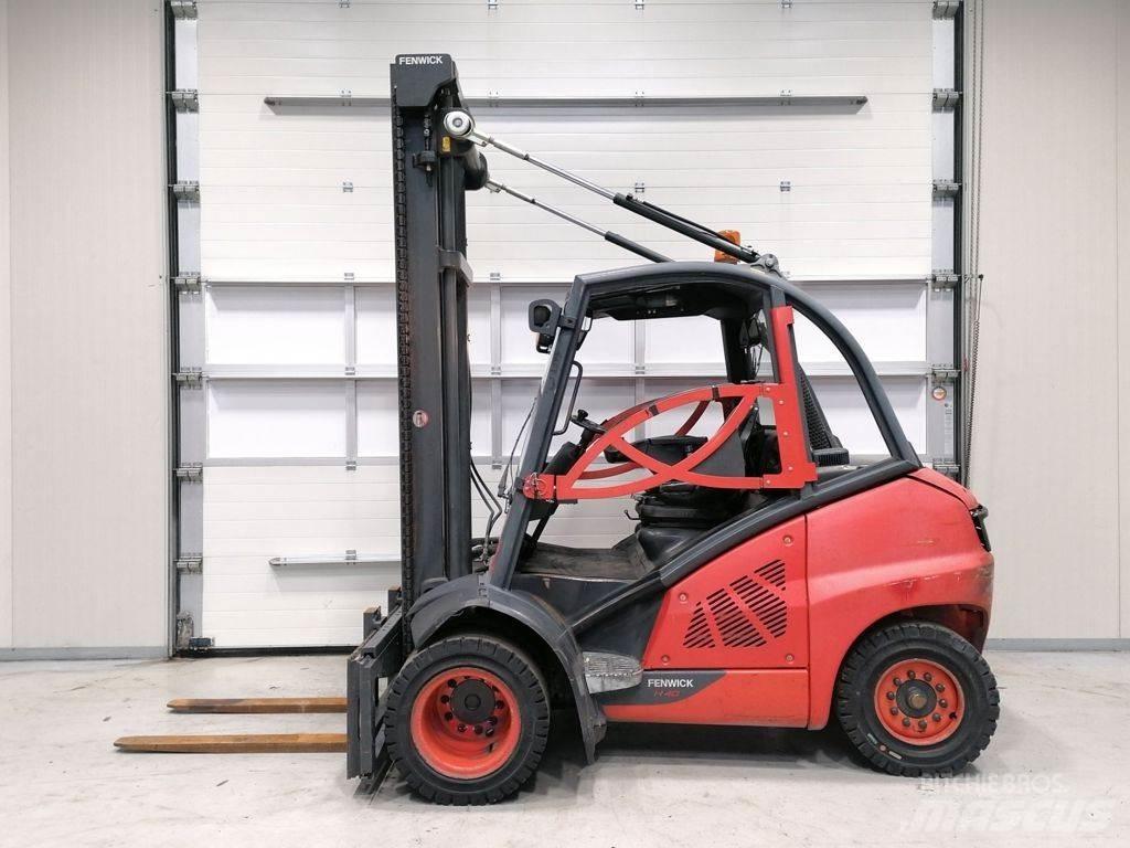 Linde H40D-02 Tehnika ar dīzeļa dzinēju