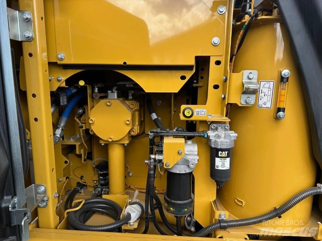 CAT 317 Kāpurķēžu ekskavatori
