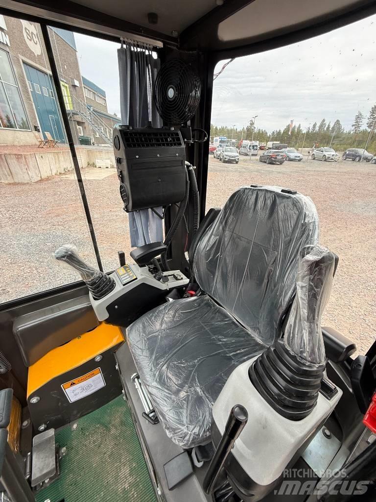 Multiloader EC 18 Mini ekskavatori < 7 t