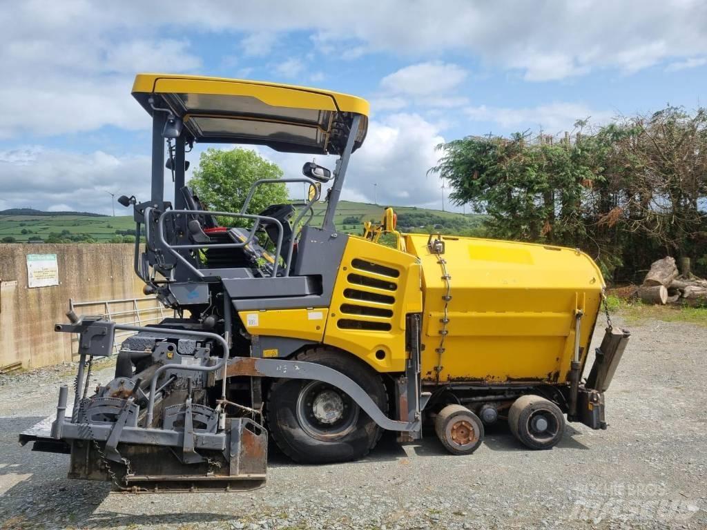 Vögele Super 1300-3i Asfalta klājēji