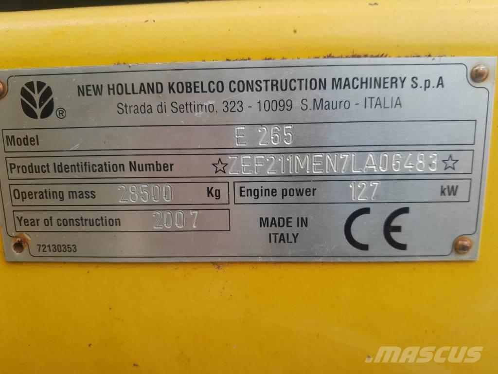 New Holland E 265 Kāpurķēžu ekskavatori