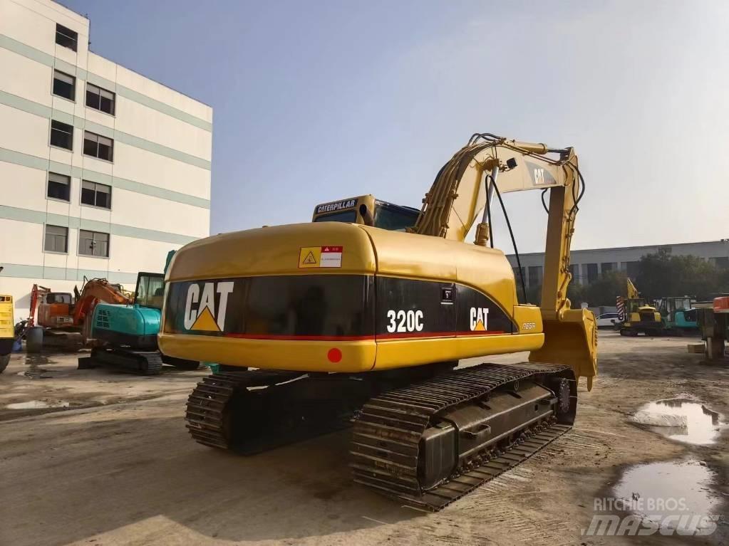 CAT 320 C Kāpurķēžu ekskavatori