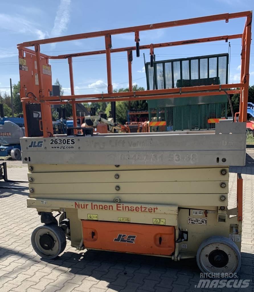 JLG 2630 ES Šķerveida pacēlāji