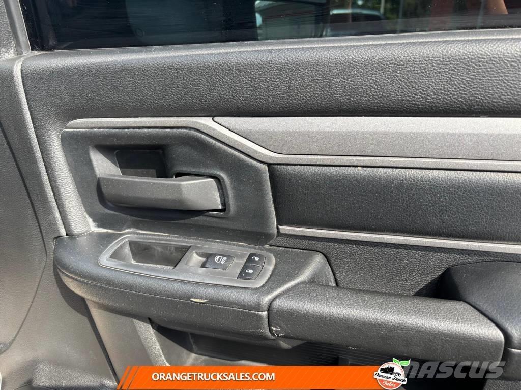 RAM 5500 HD Evakuators ar manipulatoru