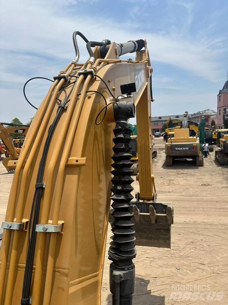 XCMG XE 215 DA Kāpurķēžu ekskavatori