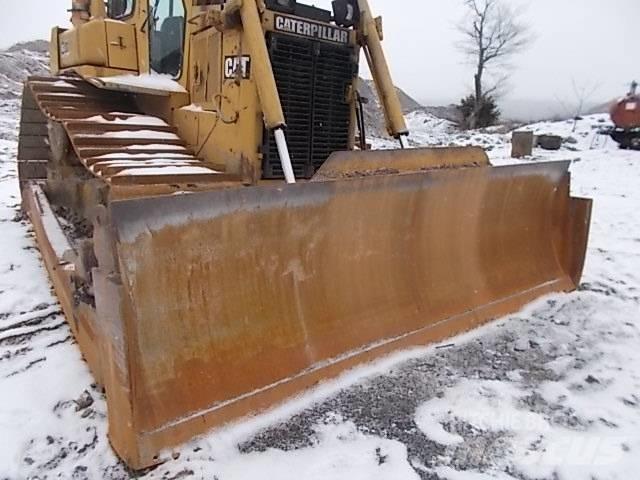 CAT D 6 H LGP II Kāpurķēžu buldozeri