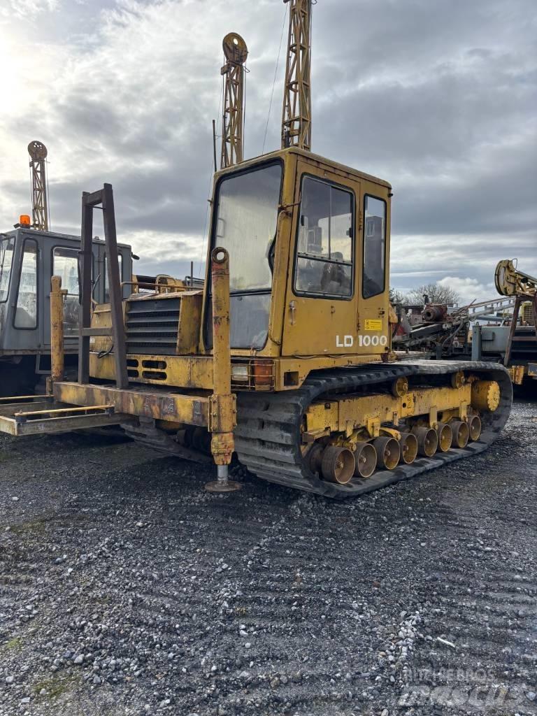Mitsubishi LD 1000 Kāpurķēžu pašizkrāvējs