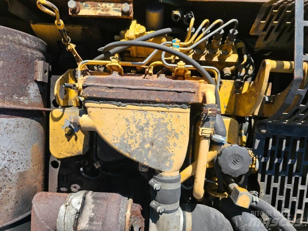 Komatsu PW 170-6 Ekskavatori uz riteņiem