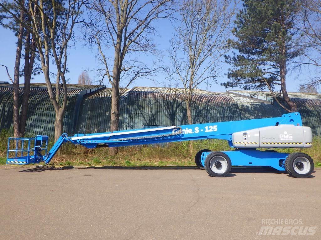 Genie S125 Teleskopiskie pacēlāji