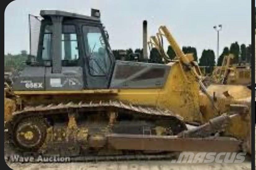Komatsu D 65 EX 12 Kāpurķēžu buldozeri