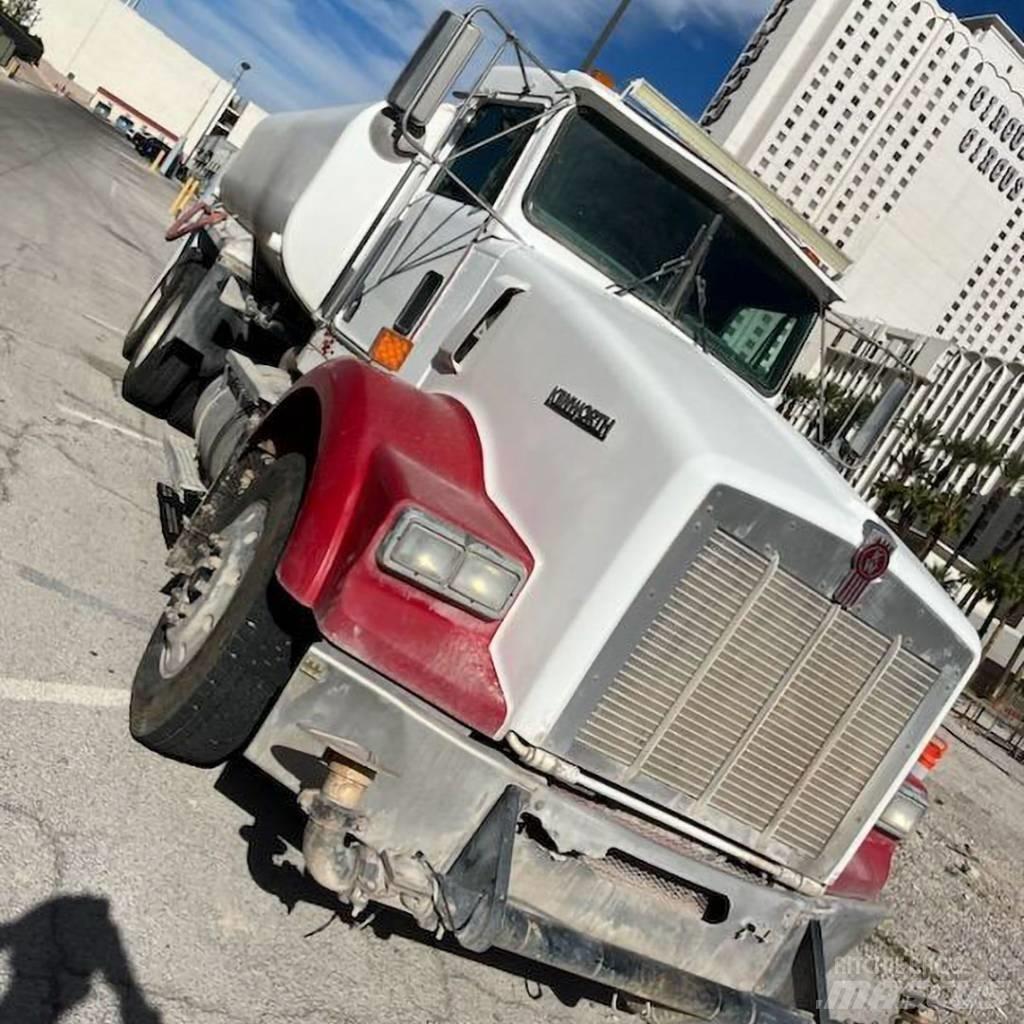 Kenworth T 800 Ūdens mašīnas