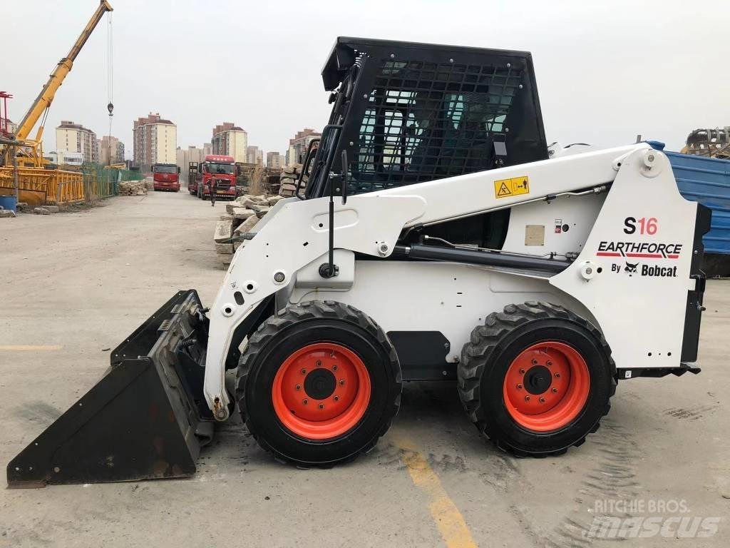Bobcat S16 Lietoti riteņu kompaktiekrāvēji