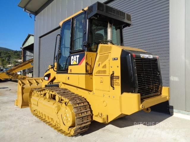 CAT 963 D Kāpurķēžu iekrāvēji