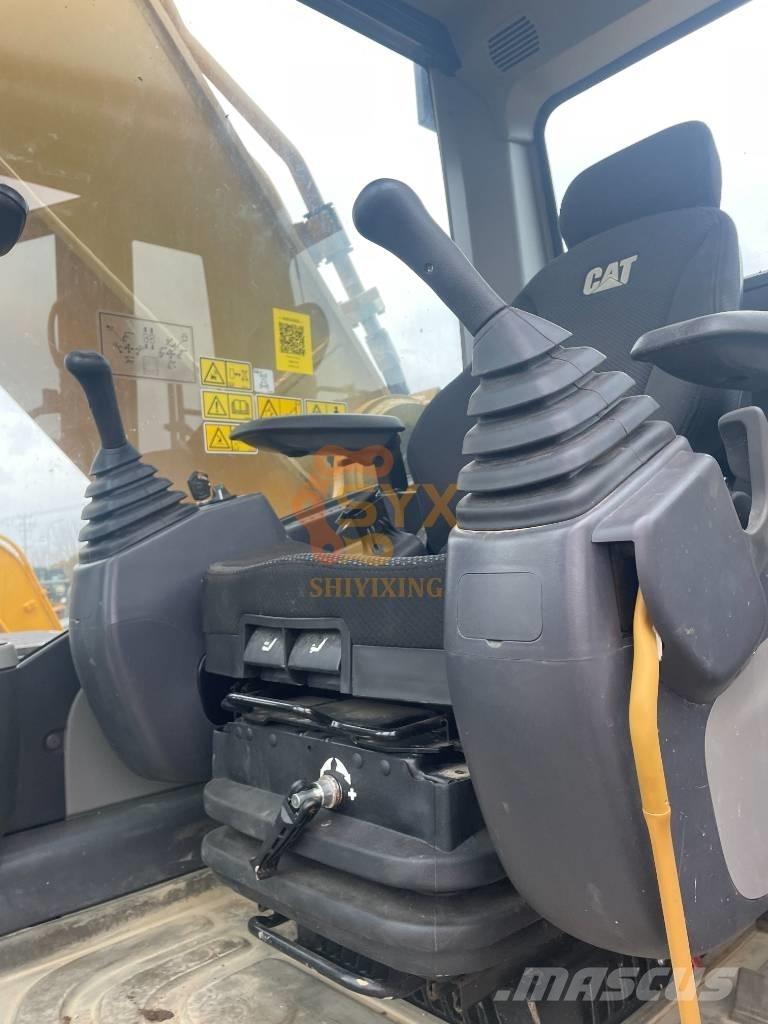 CAT 349D2 Kāpurķēžu ekskavatori