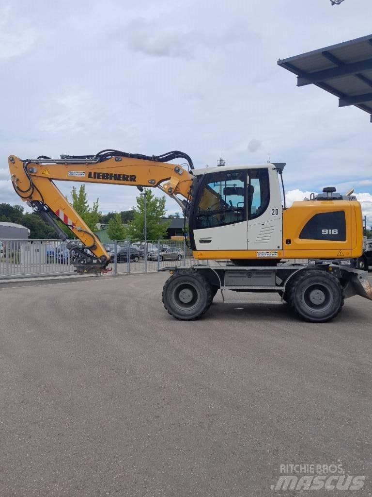 Liebherr A 916 Ekskavatori uz riteņiem