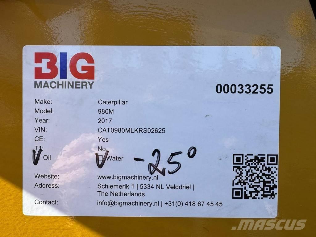 CAT 980M Iekrāvēji uz riteņiem