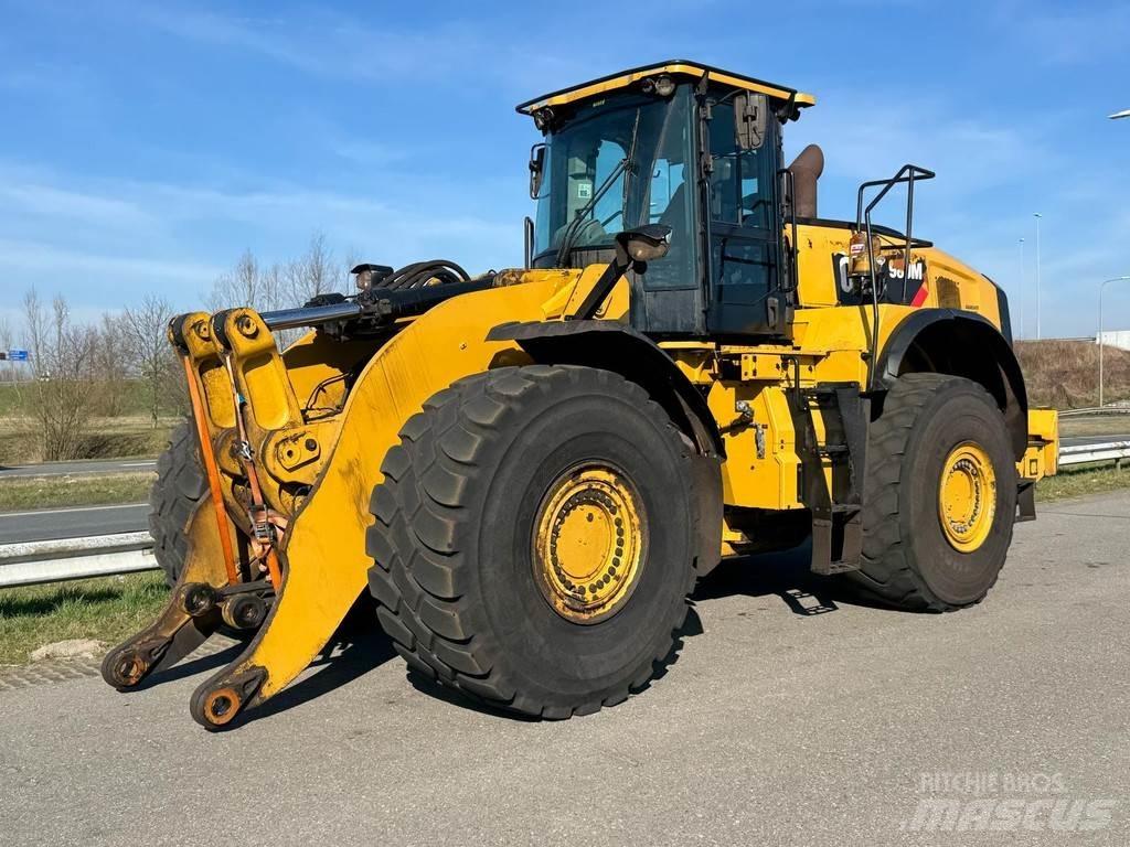 CAT 980M Iekrāvēji uz riteņiem
