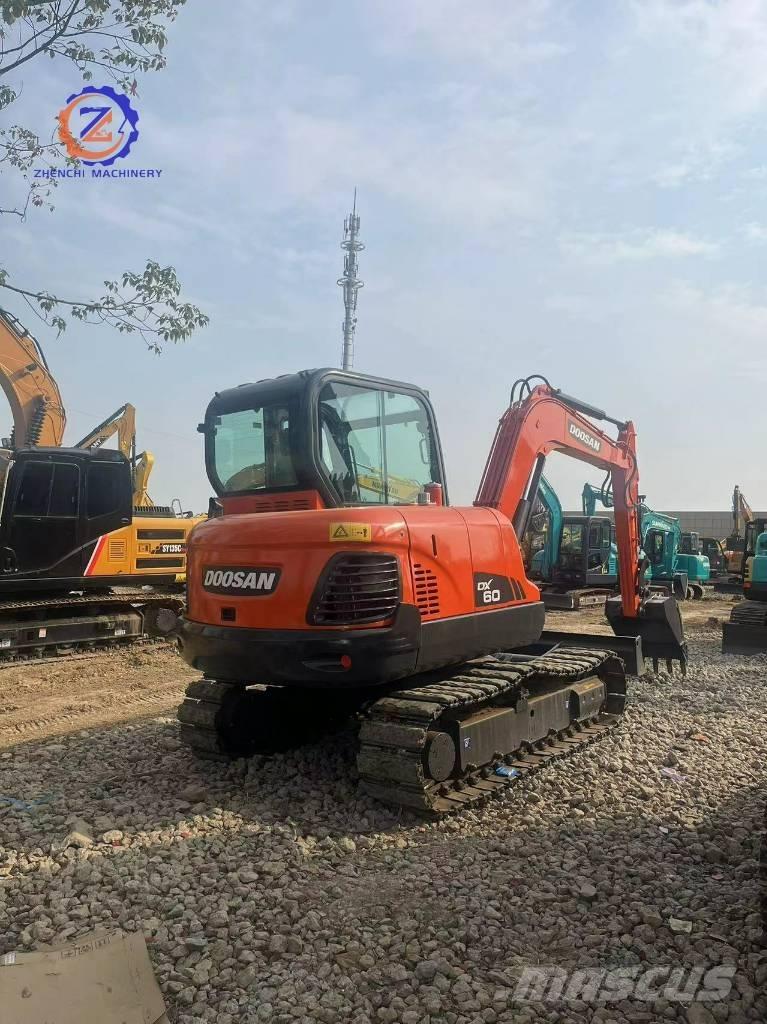 Doosan DX 60 Mini ekskavatori < 7 t