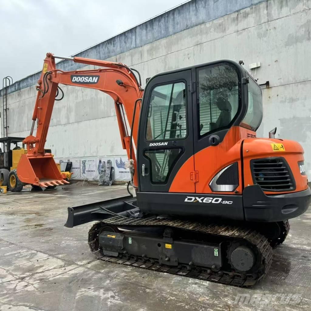 Doosan DX 60-9 C Mini ekskavatori < 7 t