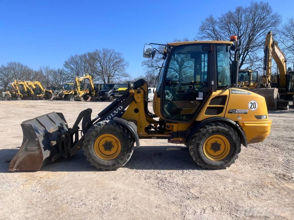 Volvo L20F  1415h Iekrāvēji uz riteņiem