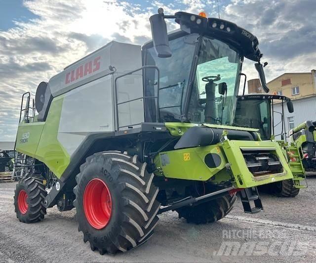 CLAAS TRION 530 Ražas novākšanas kombaini