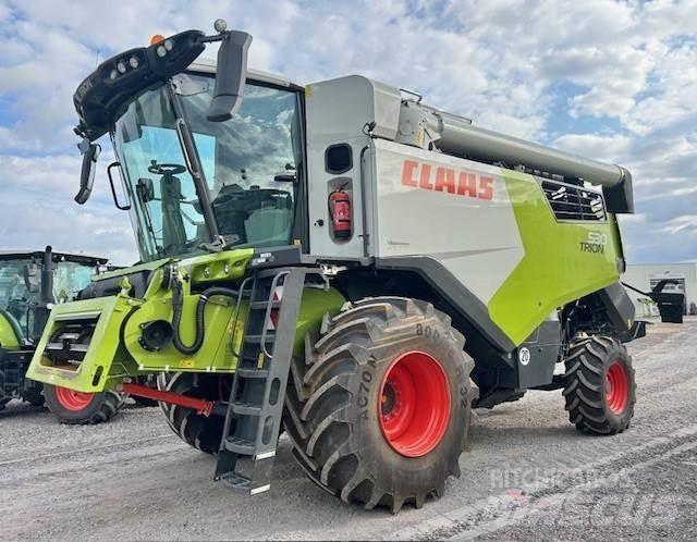 CLAAS TRION 530 Ražas novākšanas kombaini