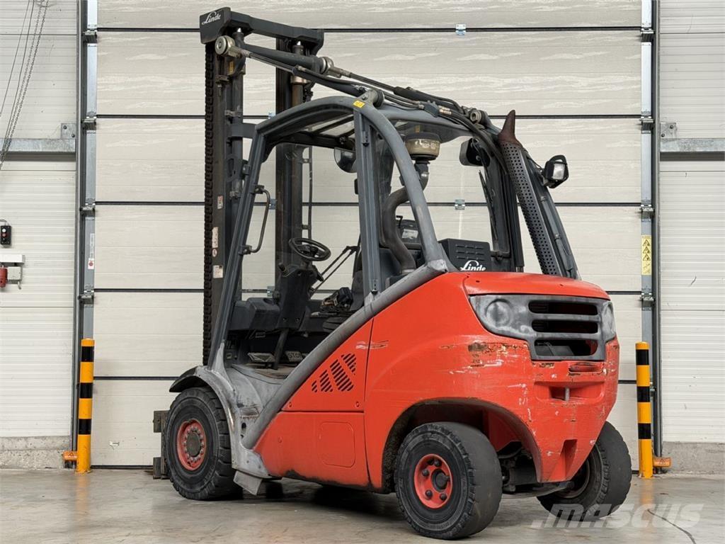 Linde H25D-01 Tehnika ar dīzeļa dzinēju