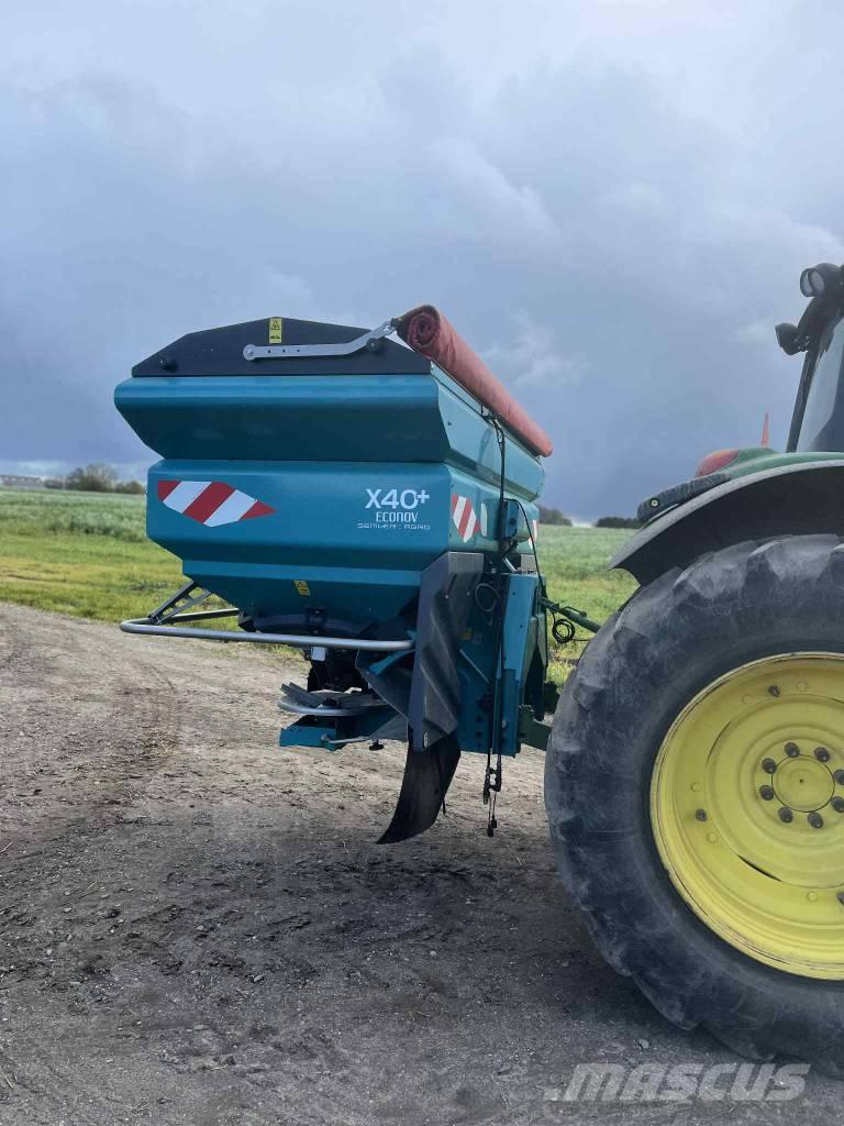Sulky X40+ Mēslojuma izkliedētājs