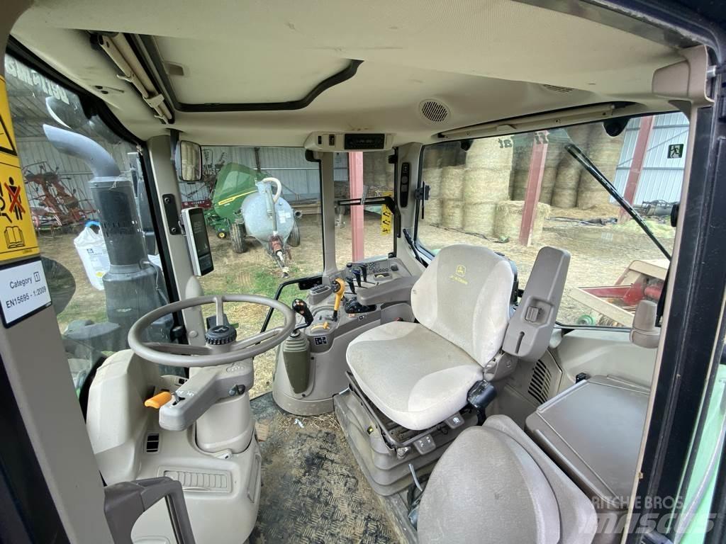 John Deere 6100 M Traktori