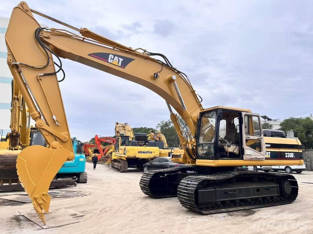 CAT 330 B Kāpurķēžu ekskavatori