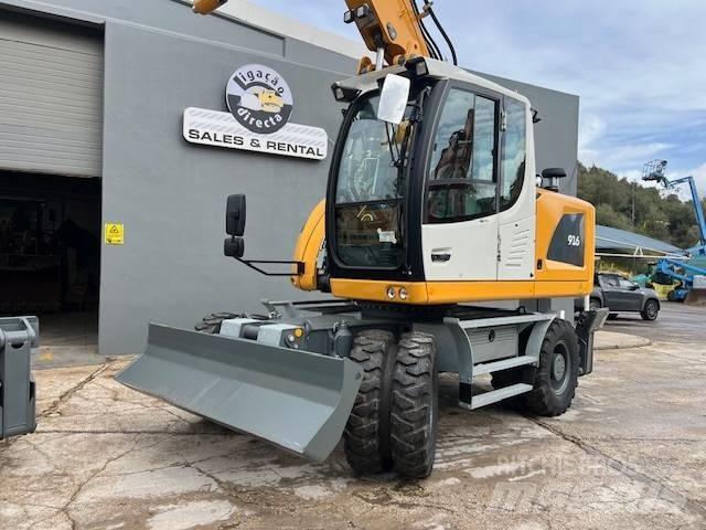 Liebherr 916 Ekskavatori uz riteņiem