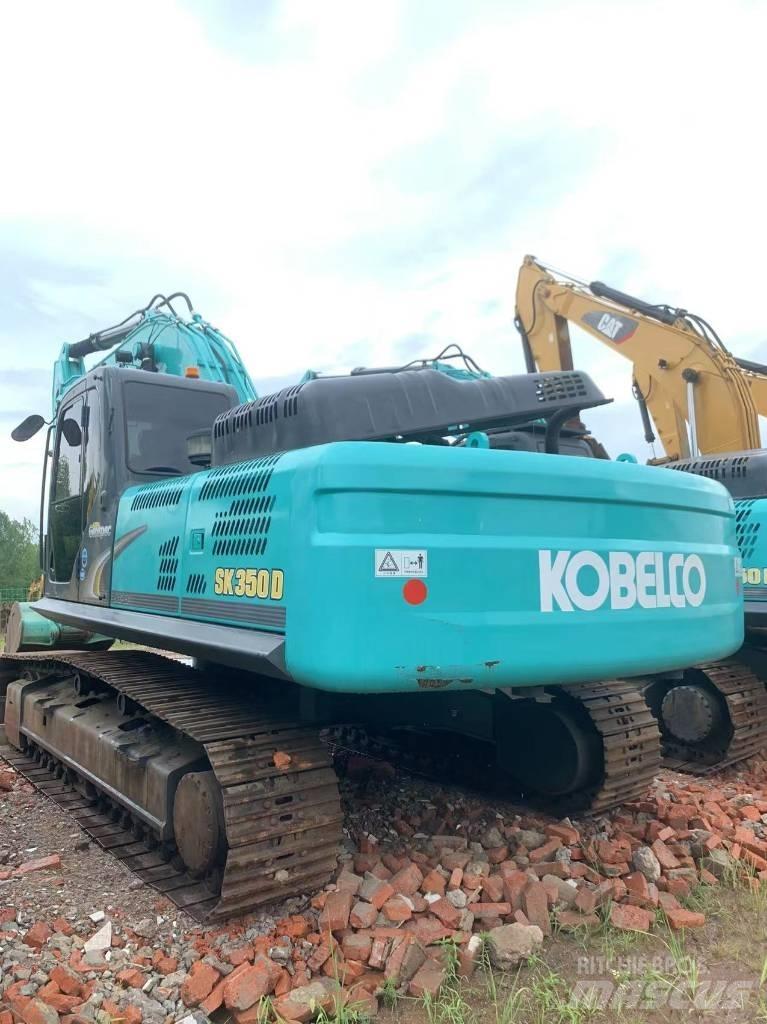Kobelco SK 330 Kāpurķēžu ekskavatori
