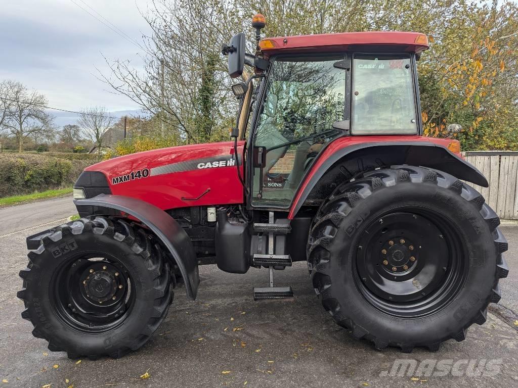 Case IH MXM 140 Traktori