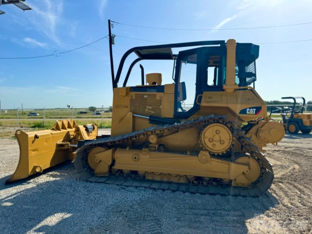 CAT D 6 M LGP Kāpurķēžu buldozeri