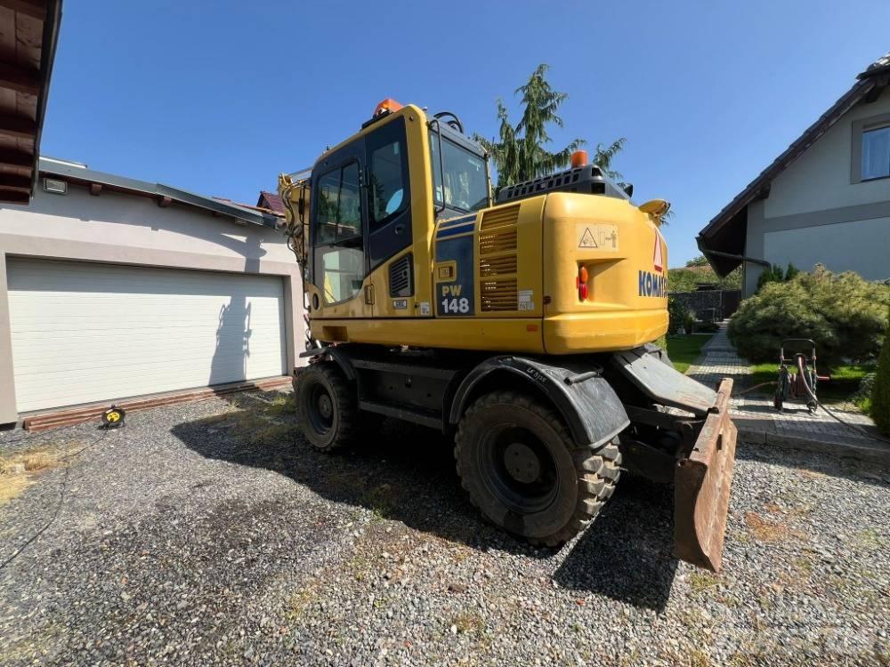 Komatsu PW 148-8 Ekskavatori uz riteņiem