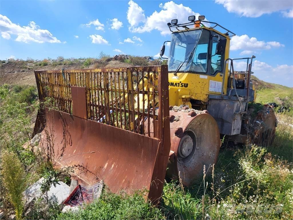 Komatsu WF 450T-3 Būvniecība- Citi